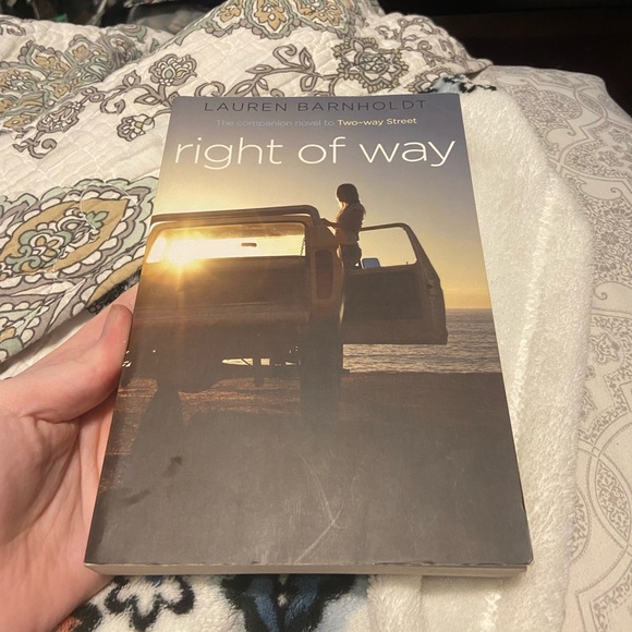 Other - 2/$5 | Lauren Barnholdt | Books